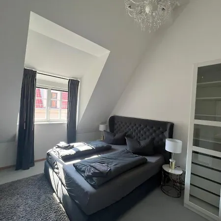 Modernes An Der Kraemerbruecke, Altstadt Apartment *