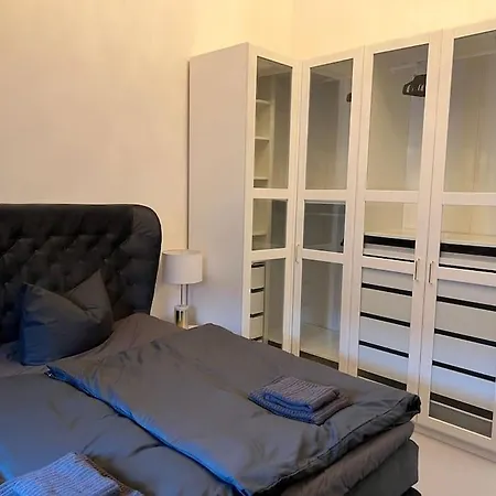 Modernes An Der Kraemerbruecke, Altstadt Appartement *